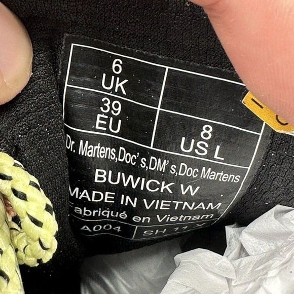 Dr. Martens Buwick Womens Size 8 Boots Combat Peach Leather Extra Tough Lace Up - Picture 9 of 9